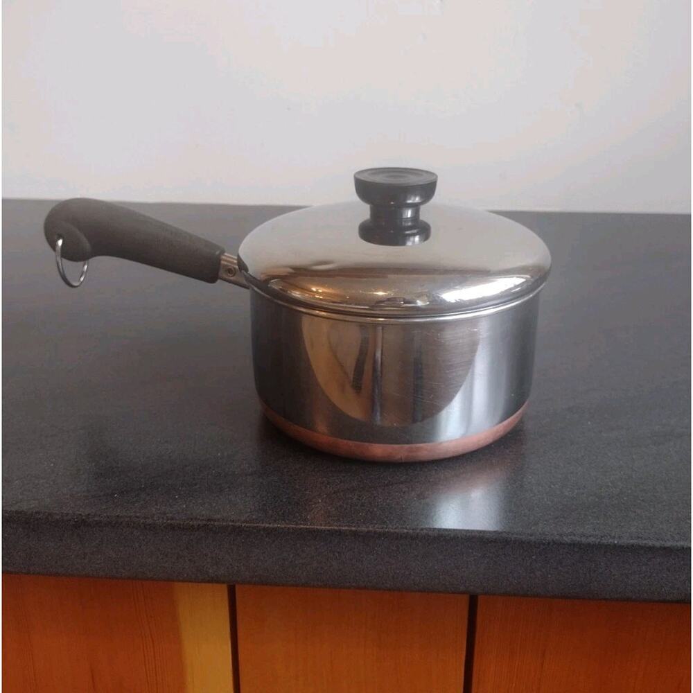 Vintage Revere Ware #891 1.5 Qt Sauce Pan Pot W/ Lid Copper Clad Clinton IL USA